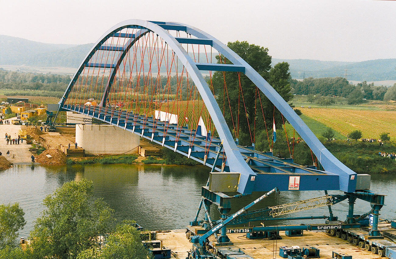 Bridge über die Nato-rampe bei Aschaffenburg